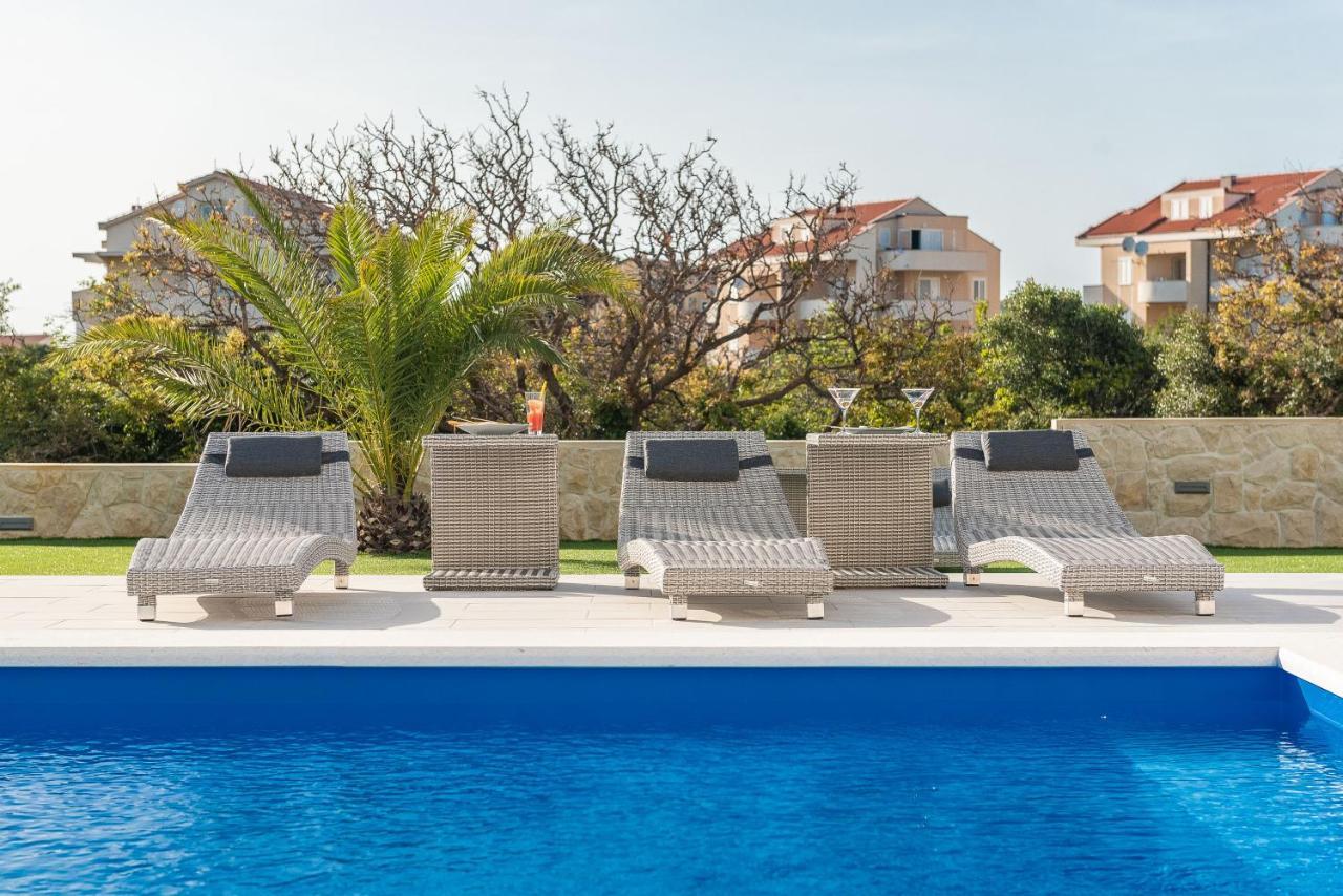 Apartments & Rooms Pool Villas Maris B Novalja Kültér fotó